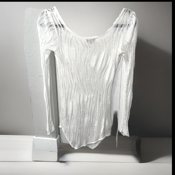 Express Lace Asymmetrical Hem Tunic Knitted 100% Rayon Super Soft White Sweater - Picture 2 of 12